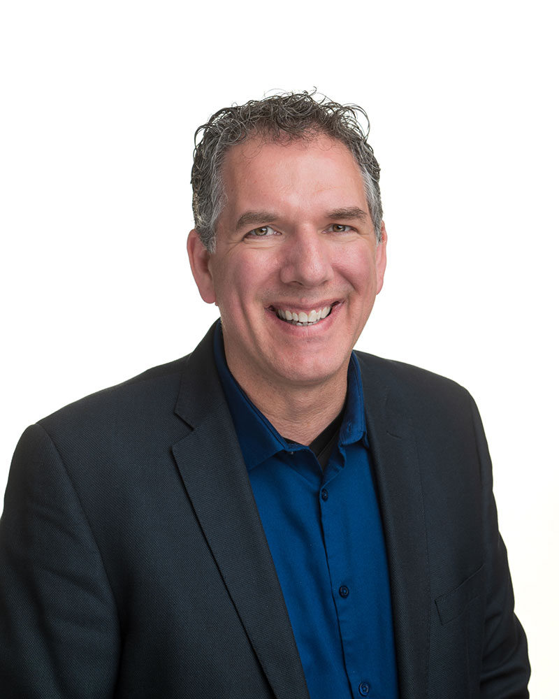 Brad Toering, Division Director Service – Life Sciences Canada